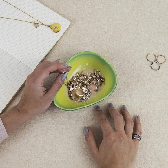 NIB Avocado Guac Serving Bowl Trinket Green - Picture 5 of 7